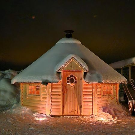 Kuttainen Lodge Karesuando Екстериор снимка