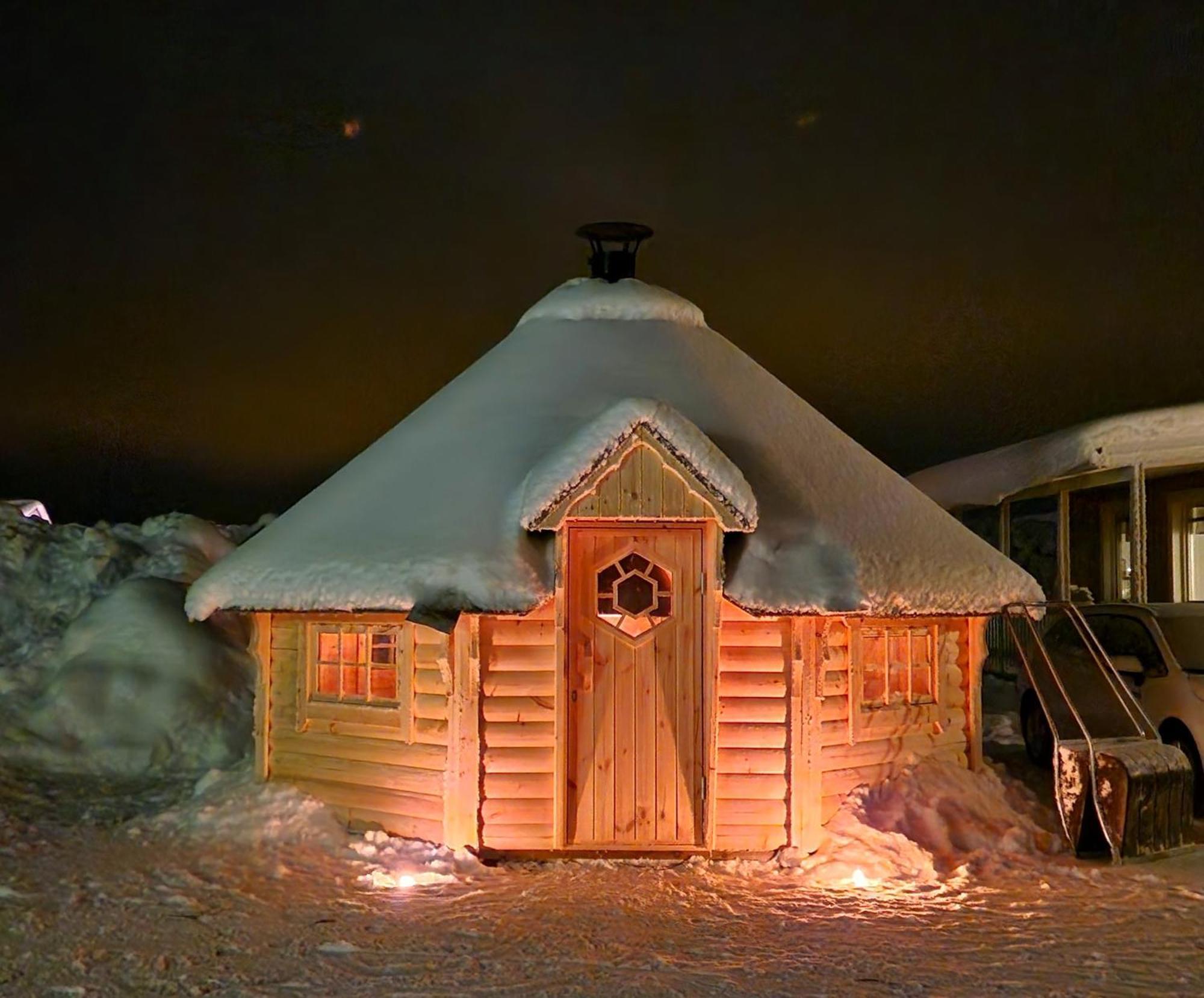 Kuttainen Lodge Karesuando Екстериор снимка