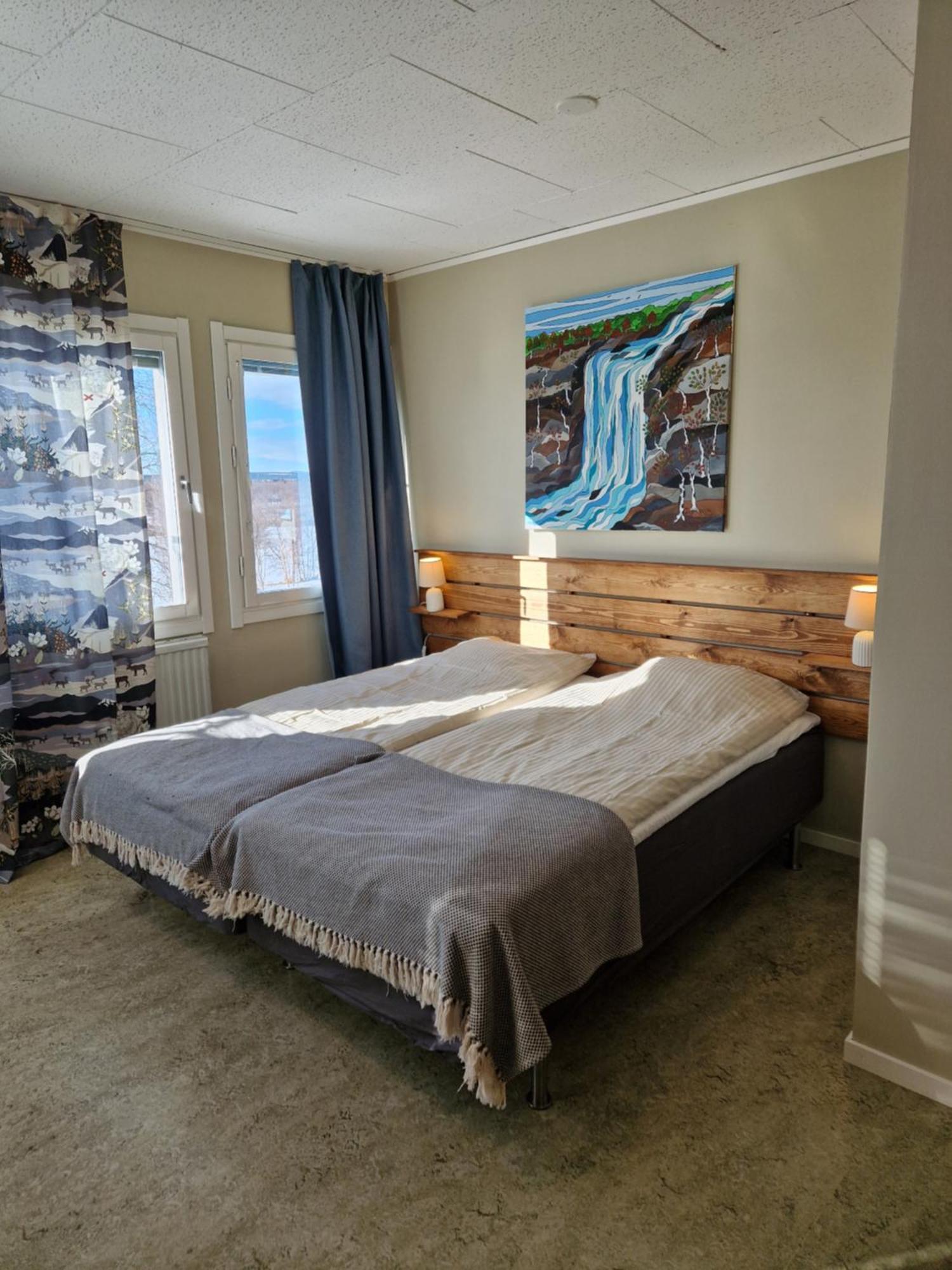 Kuttainen Lodge Karesuando Екстериор снимка